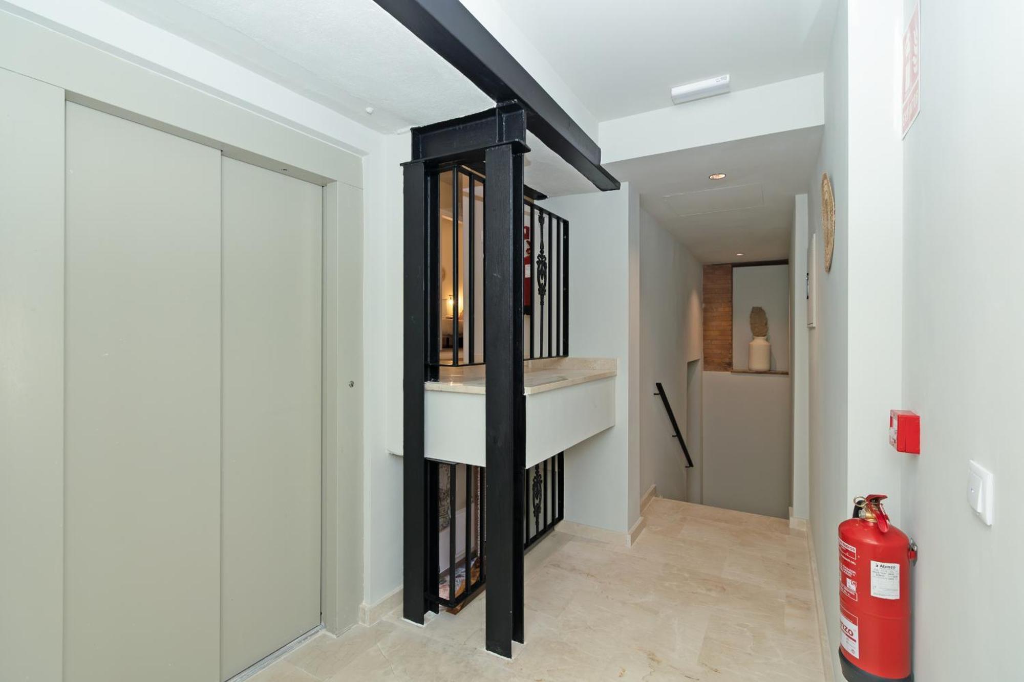ולנסיה Maritime Apartamentos Puerto מראה חיצוני תמונה