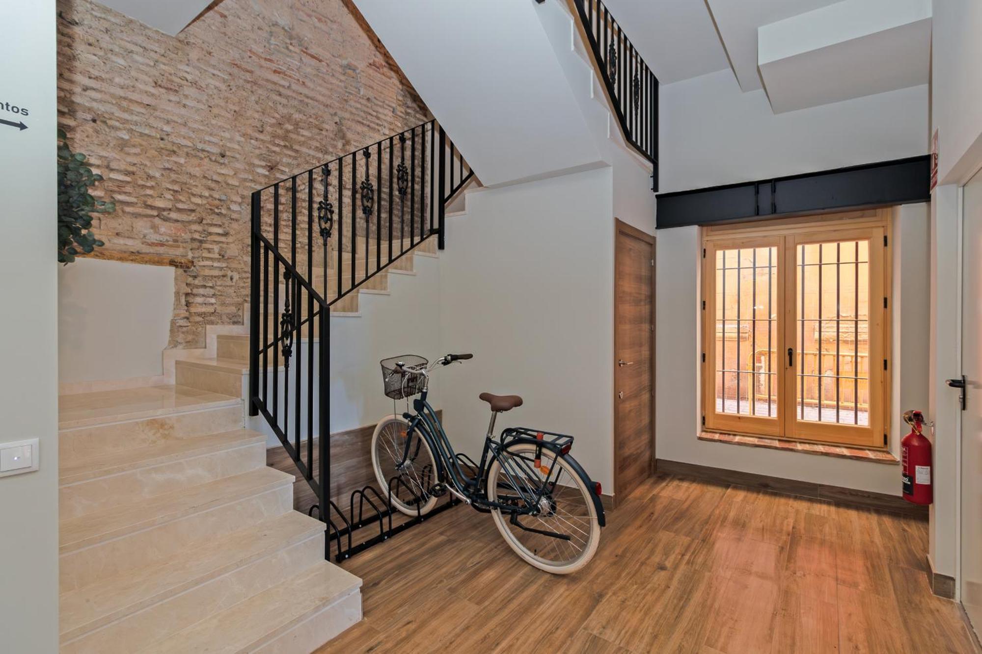 ולנסיה Maritime Apartamentos Puerto מראה חיצוני תמונה